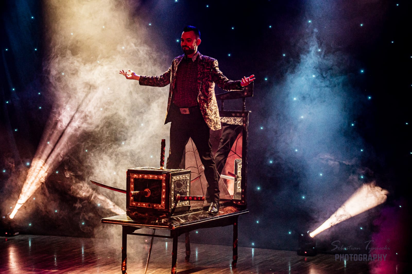 Magiczny pokaz w Strzegomiu: Adrian Mitoraj zadziwiał i bawił [FOTO] 